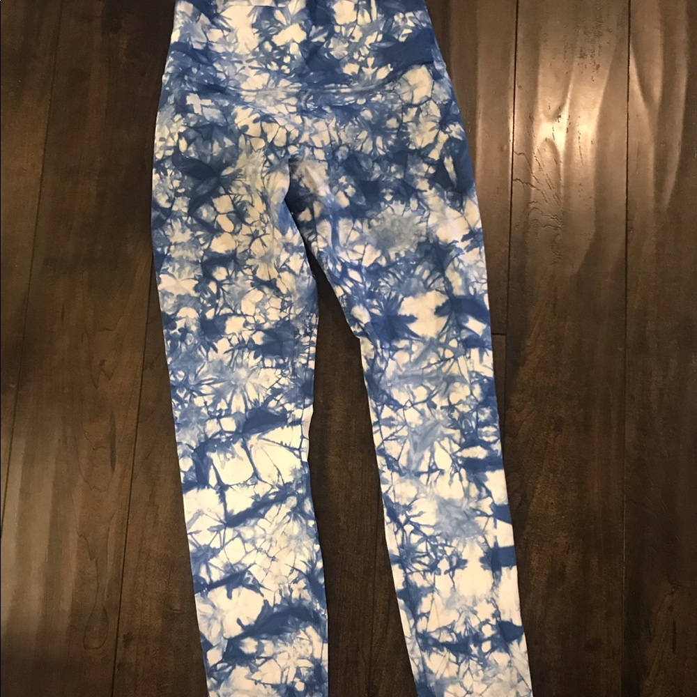 Lululemon High waisted shibori leggings